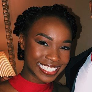 Meet your Posher, Sarai